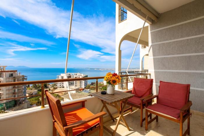 Vlora Sunset Apartment - Happy Rentals
