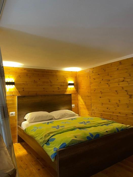 Fontana Apartment
