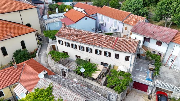 House Dragica