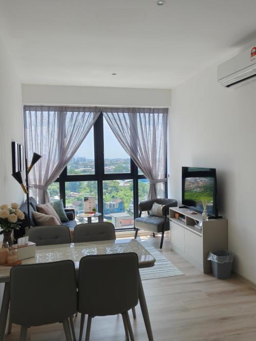 Milano8 Condominium Opposite Vivacity