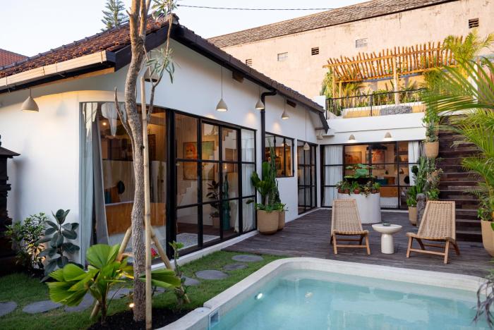 Design-Led 2BR Berawa - Pool & Garden