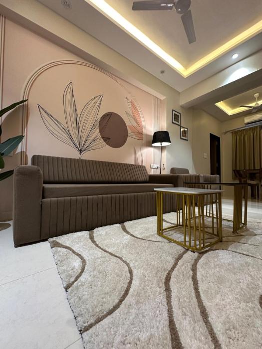 Enchante - 15 mins from Lilavati & Nanavati