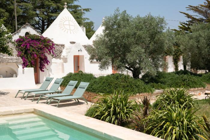Trullo Panna Fragola - Exclusive four bedroom Villa & Private pool