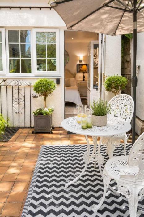 Bel Air - Foye Landing - By Rowes Retreats
