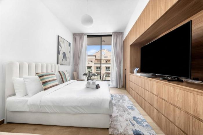 StayShort - JVC Studio for 2 people with a Pool and Gym