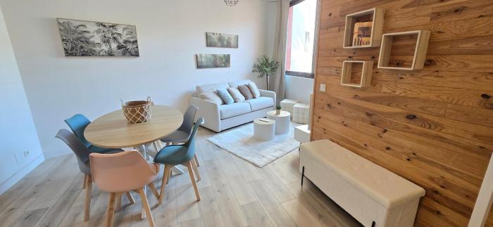 Appartement proche sanctuaire climatisé parking