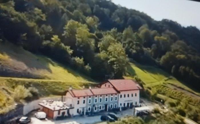 Agriturismo La Casa Nei Boschi