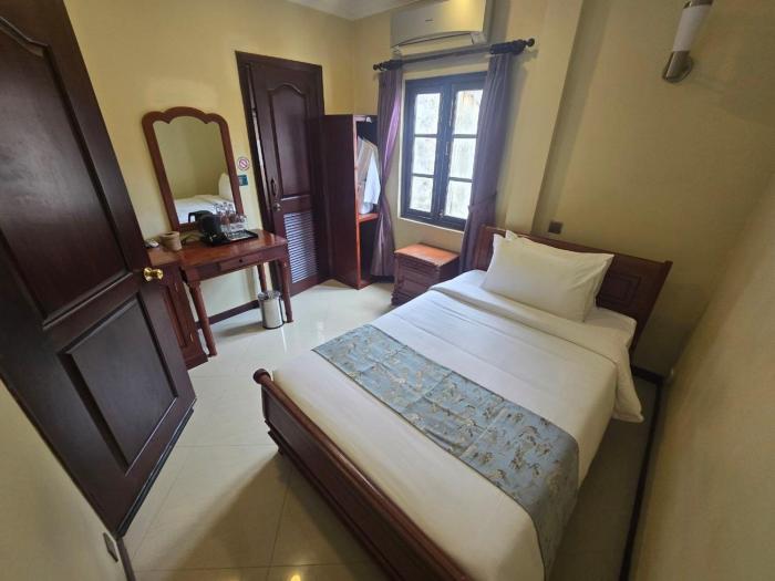 LT Home Stay