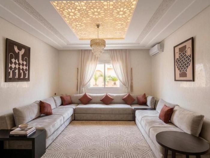 Urban White Oasis 1