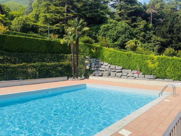 Lake View & Pool Apartment - Antica Filanda Residence