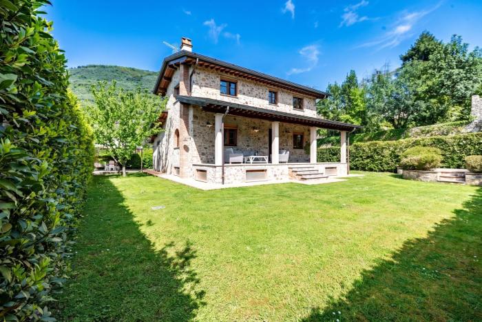 Villa Vittoriano - Surrounded By Nature - Happy Rentals