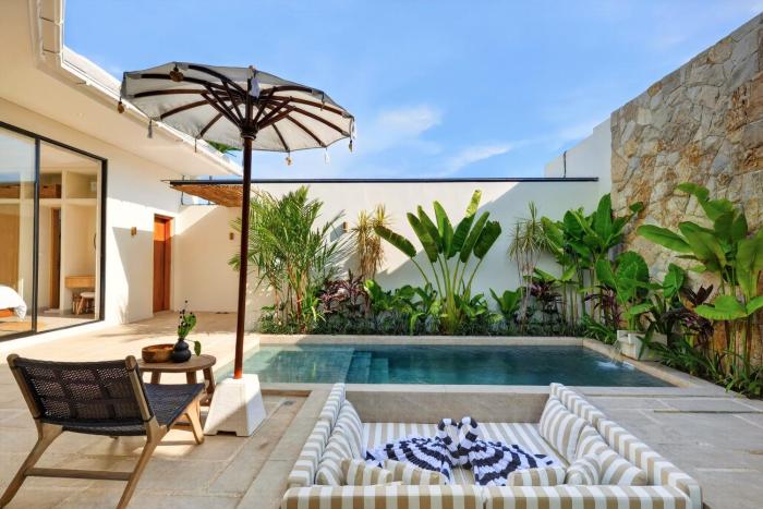 Contemporary Luxury 2BR Villa - Kedungu Beach
