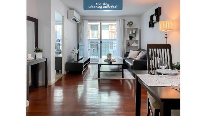 Spacious 53 Sqm l BTS Thong Lo l Ultra Fast WiFi