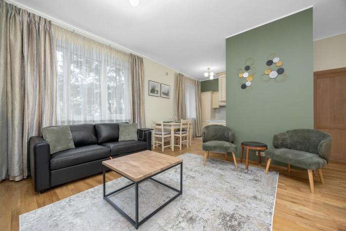 Kaubamaja Apartment Green