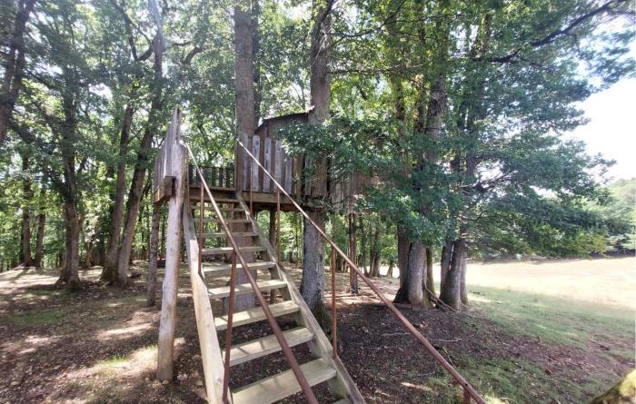 1 Bedroom Amazing Home In Mazeyrolles