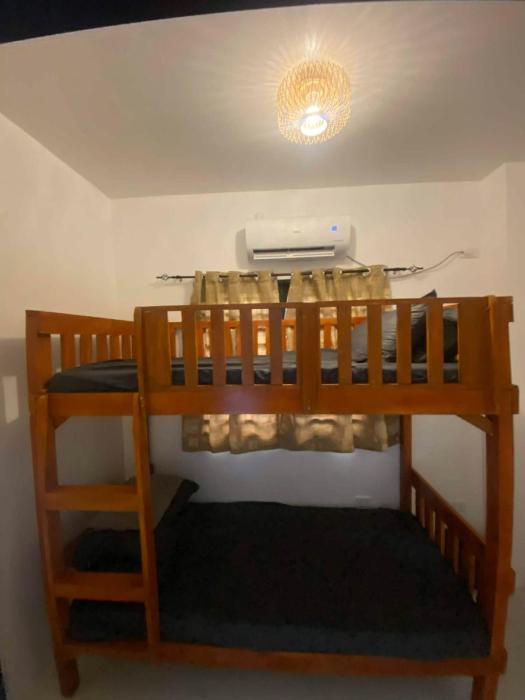 El Jaes Guesthouse - 6bdrm Entire House 20-30pax