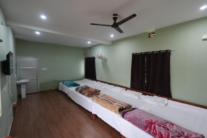 Madhu Guesthouse