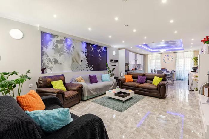 Azure Apartment