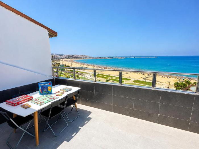 Amazing Side & Beach View 2&3 BR Apparts - Piscine-Wifi-Parking