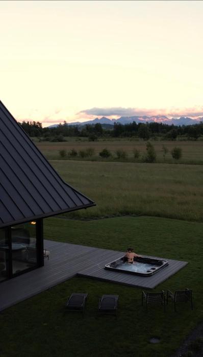 Baniska Houses Mountain View DOM Z WIDOKIEM NA TATRY JACUZZI ORAZ SAUNA W CENIE