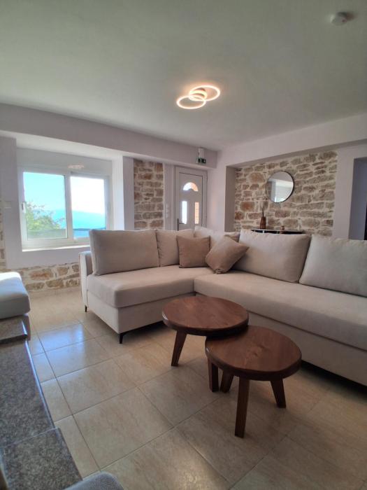 Οcalia Apartment