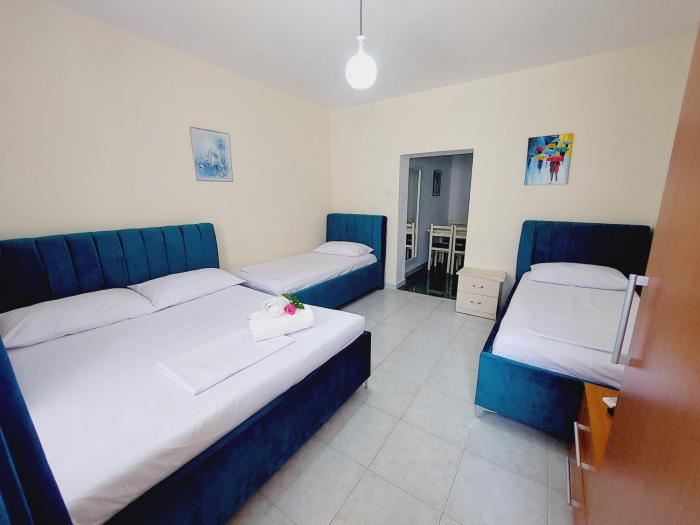 Floralis Apartments