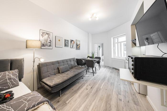 B2 ruhiges 2-Zimmer-Studio mit Balkon