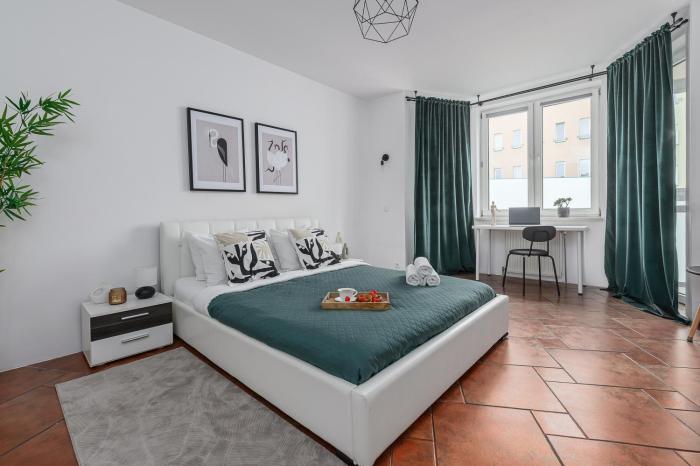 Lumina I 3BR Apartment with Balcony I near City Center