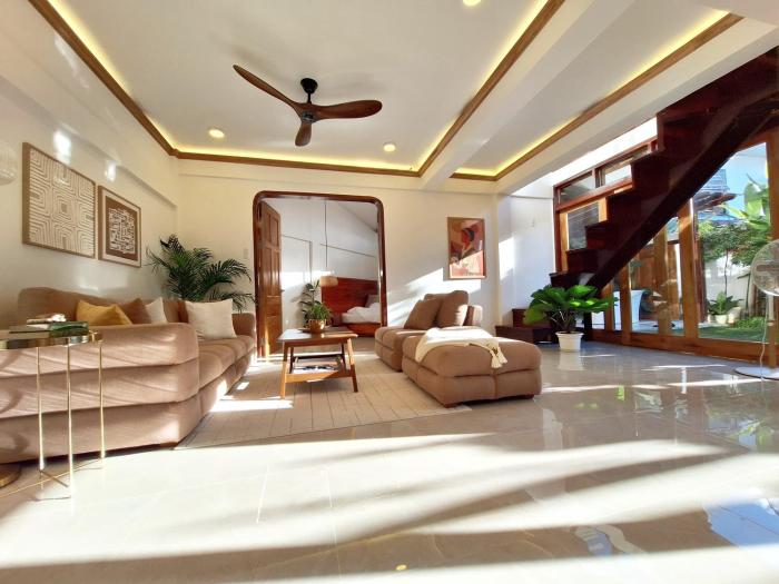 Three-Bedroom Villa by Sing Siargao