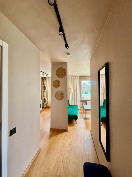 Freshly Renovated Black & Sand Studio
