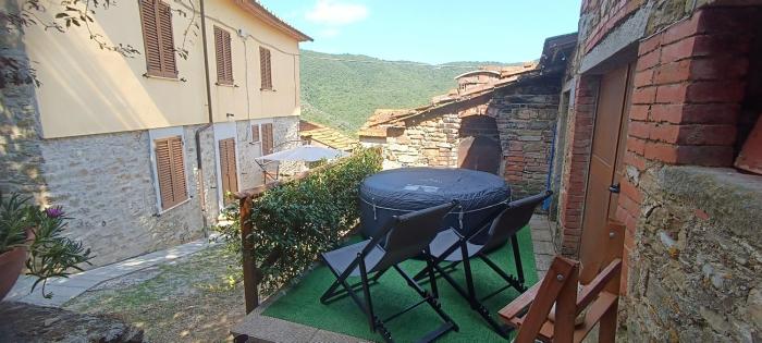 Borgo Ca di Gelle - relax e natura in collina