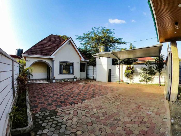 Makali Private Villa- 2En-Suite Bedrooms