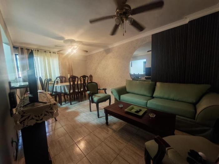 Gazcue, near Colonial Zone, Charming apart 1 Bed, 1 Bath, AC, Hot Water, Wifi