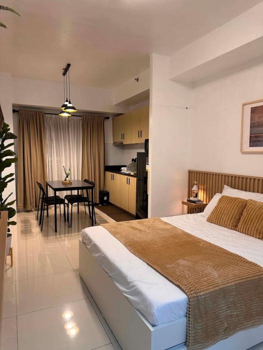 Aesthetic Tagaytay Stay, Game Console, Videoke, Cozy & Relaxing Condo