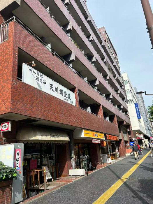 Shinjuku Kabukicho! Shinjuku Center新宿中心! !3min walk! JR 新宿!地铁站步行3分! 新宿歌舞伎!著名连锁大型公寓!一层24小时保安常驻! 6X5