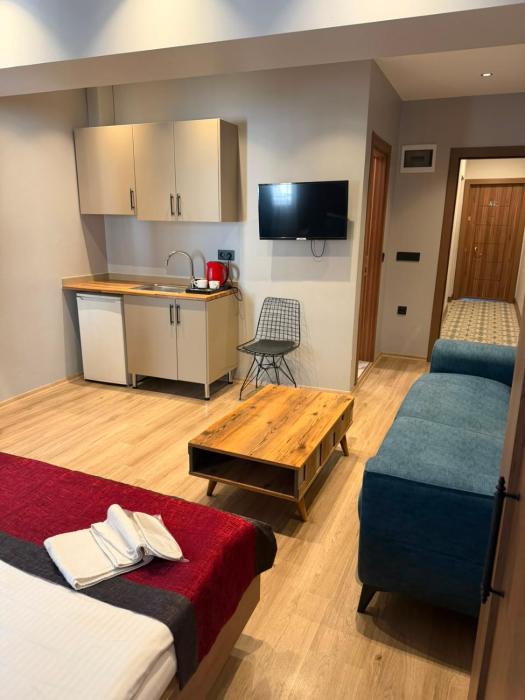 Roser Hotel