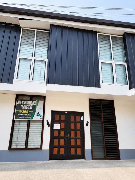 Transient House Near BGC & SM Aura