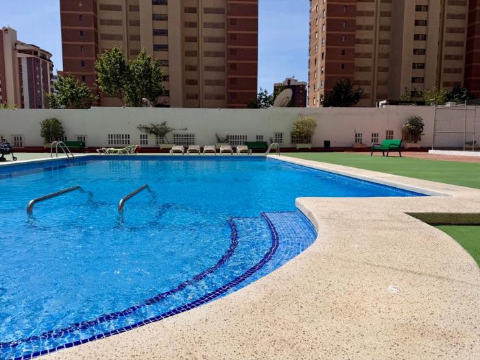 Renovated Apartment in Gemelos 4 with pool, Levante Beach