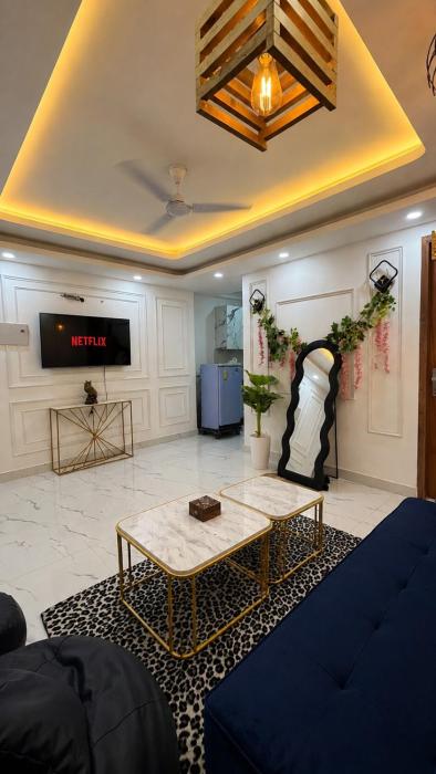 Golden Eclipse Luxury Stays