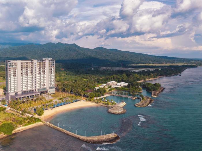 Mövenpick Resort Carita