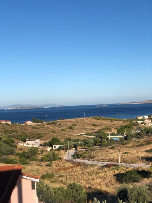 Near the sea 4-bedroom villa with amazing view in Athens Riviera