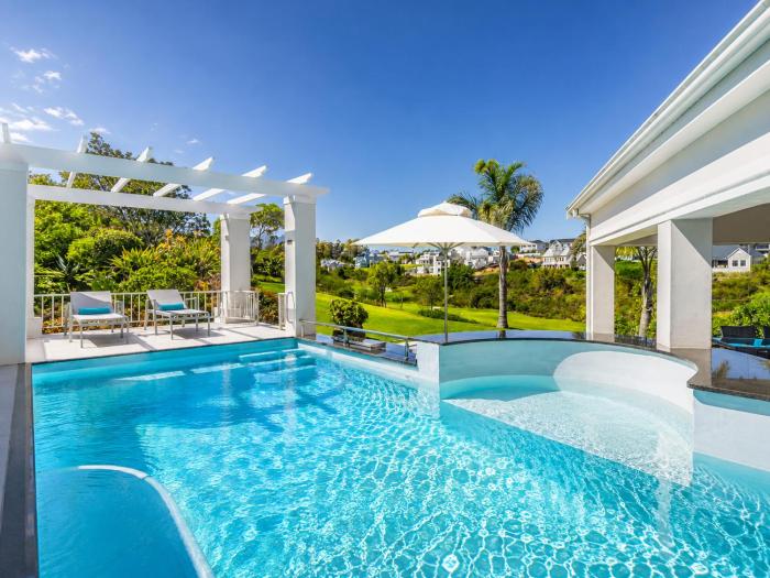 Eleventh Heaven Kingswood Golf Estate