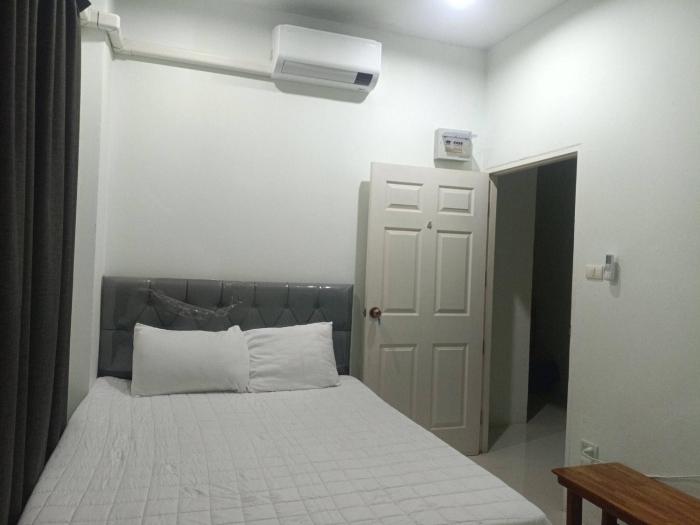 Master Wit Private room in Rawai