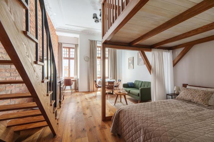 Piernikowy Loft - dwupoziomowy apartament na toruńskiej Starówce