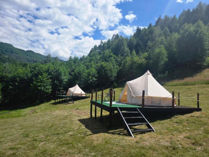 Camping Inima Retezatului