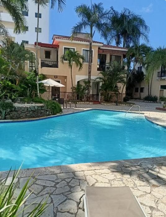 Peaceful Apartment with Pool in Colonia Tropical, Juan Dolio - Only a 3-Minute Walk to the Beach
