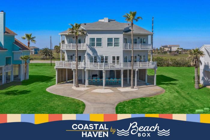 3-story beach house with incredible ocean views, steps to the beach