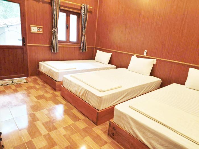 Minh Khang Homestay Bản Giốc- Tays Traditional Village