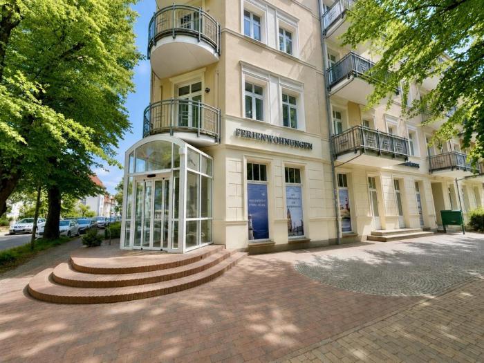 Kajuete, direkt am Kurpark