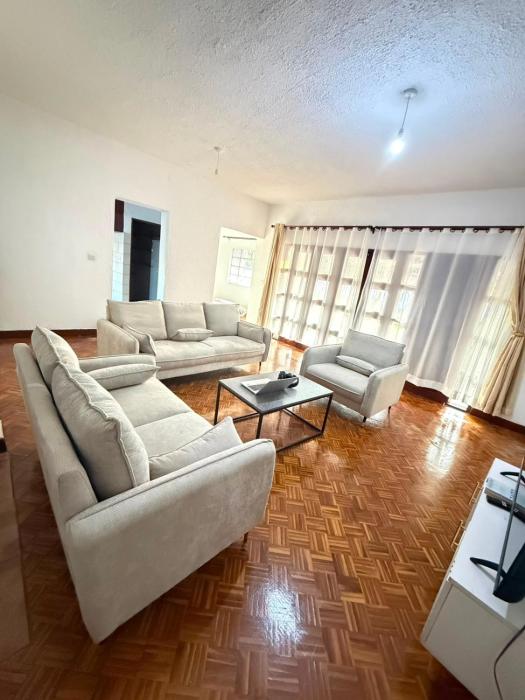Luxury 2 Bedroom Apartment in Moshono Near Arusha City Centre & Safari Tours